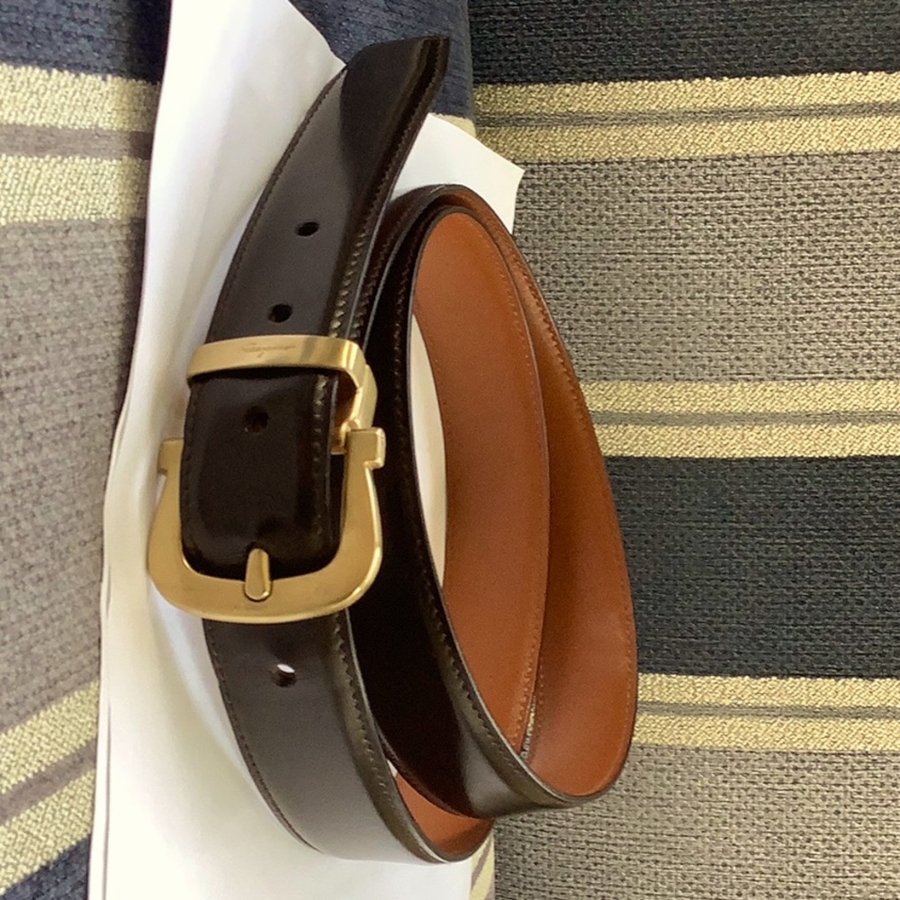 Salvatore ferragamo chocolate brown leather belt